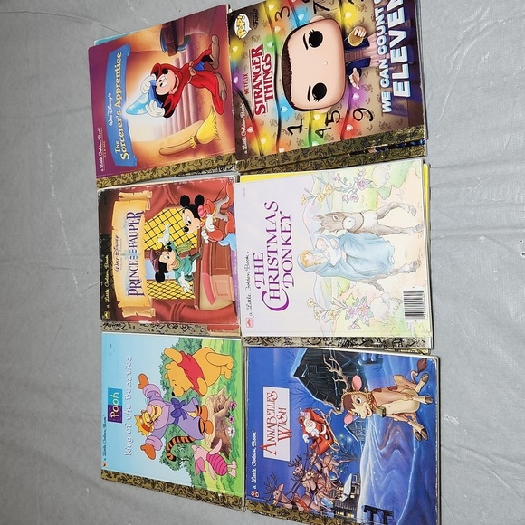 Little Golden Books - Picture 2 of 3